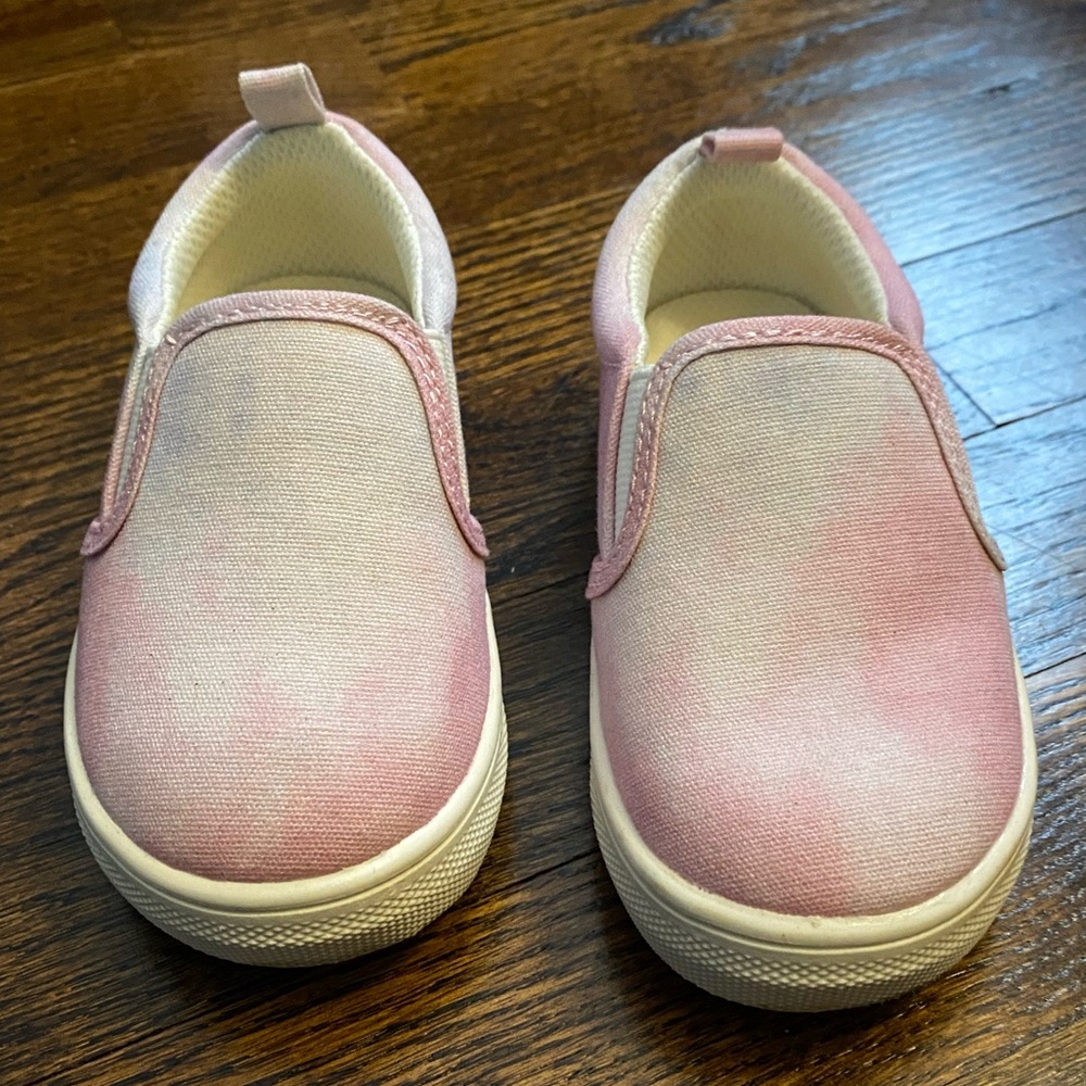 GAP- toddler size 7 slip on sneakers tie dye multicolor girls pink purple white